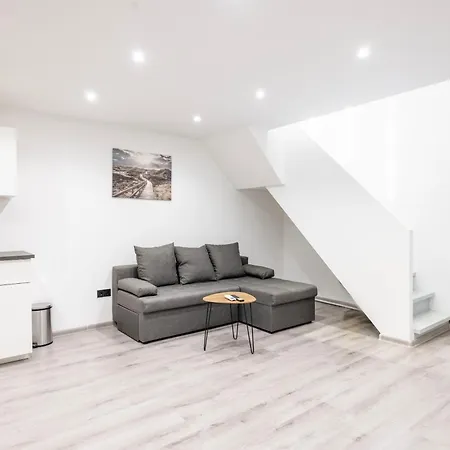 Central Minimalistic & Cozy Apartment On Joseph Boulevard Budapest Exterior photo